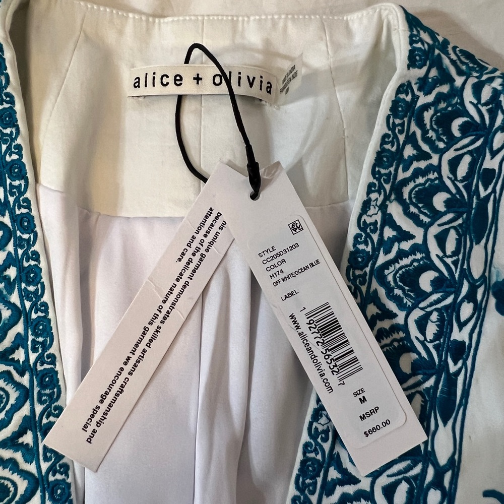 NWT Alice + Olivia Chriselle Embroidered Jacket - Picture 3 of 9